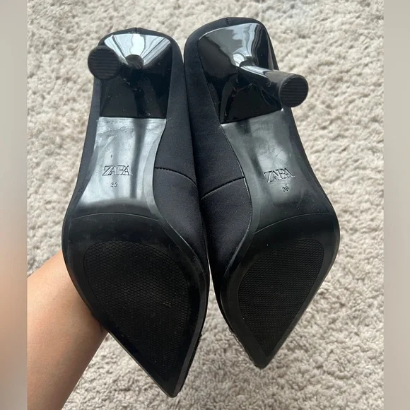 ✨SOLD Zara Rhinestone Toe Heels (Rare) - Picture 4 of 4